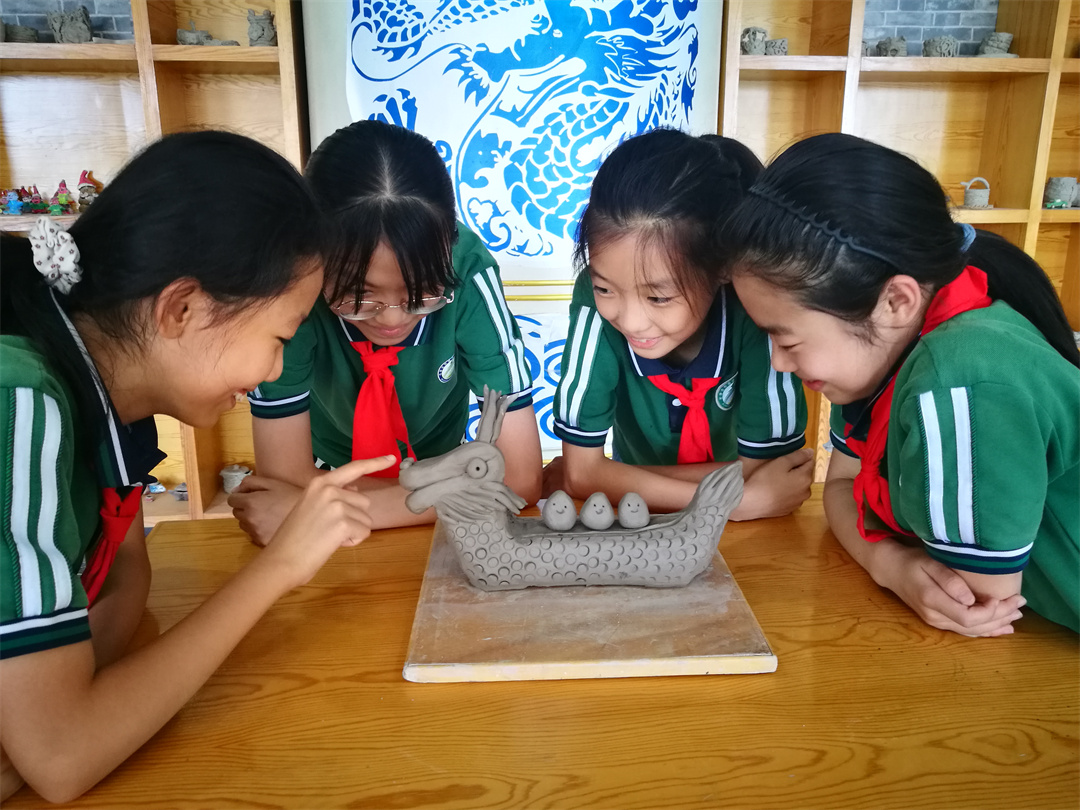 樂享端午，文化傳承——盛世長安小學陶藝社團“藝”見“棕”情5.jpg